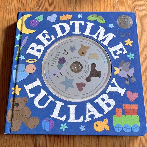 Bedtime Lullaby Book with Sing-along Music CD by Priddy Books ages 0+ - Picture 1 of 15